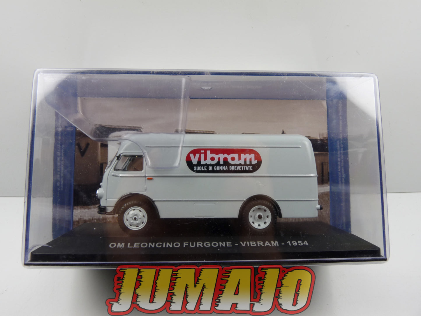 VCE16 1/43 IXO Commerciale Epoque : OM Leoncino furgone Vibram 1954