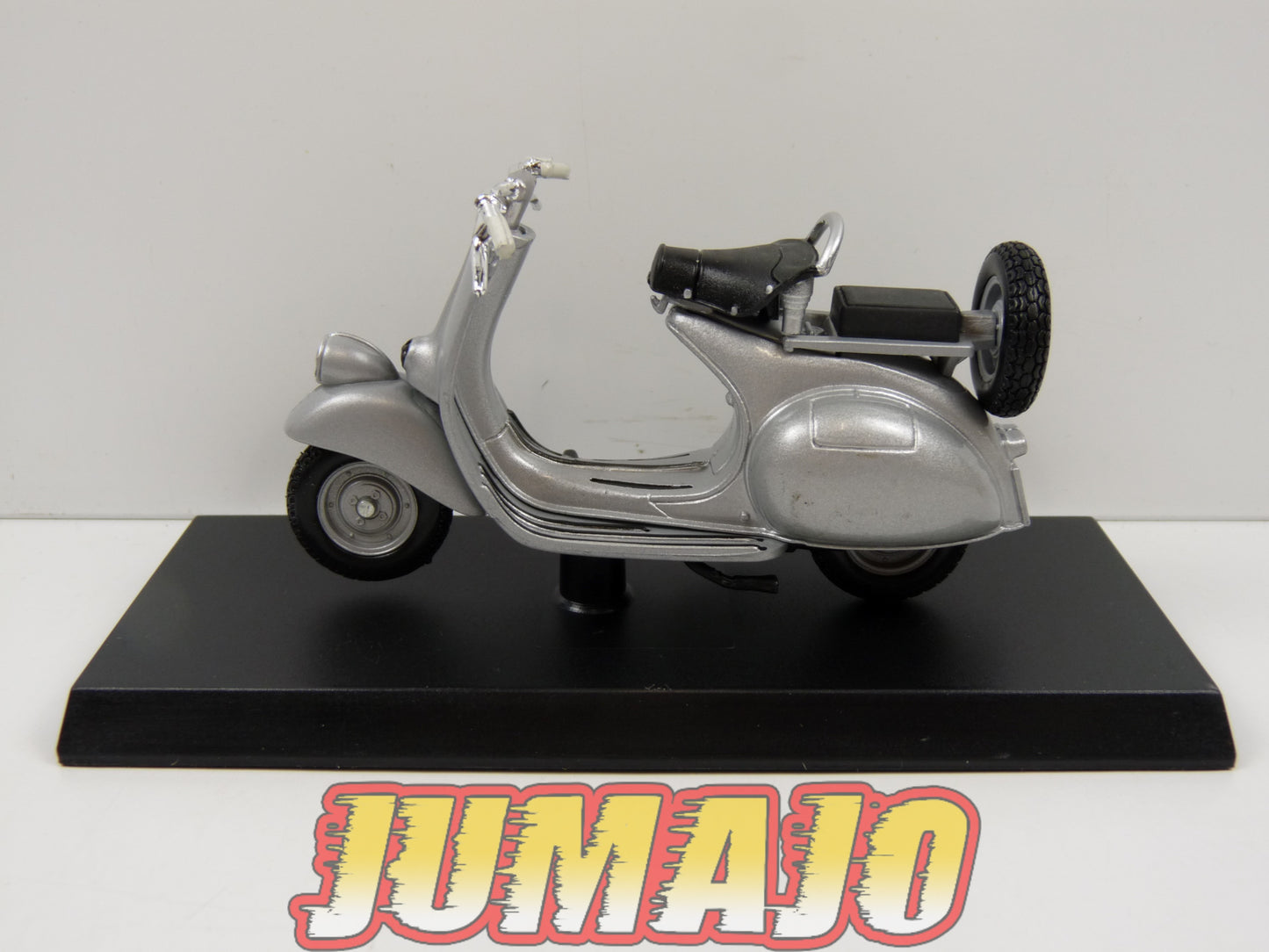 VES113b MOTO VESPA ITALIE Fassi Toys 1/18 : VESPA 125 1953 gris