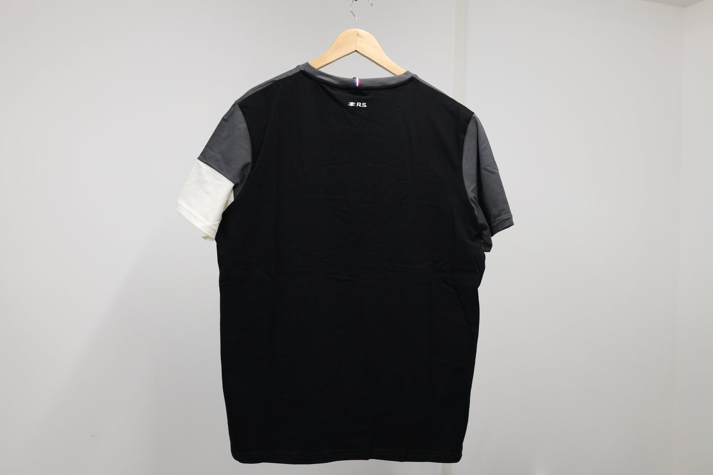 VET9 Teeshirt RENAULT Taille XL Coq sportif