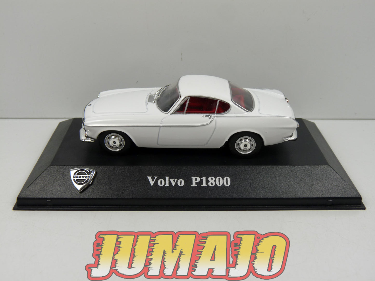 VOL3 1/43 IXO atlas VOLVO collection : VOLVO P1800