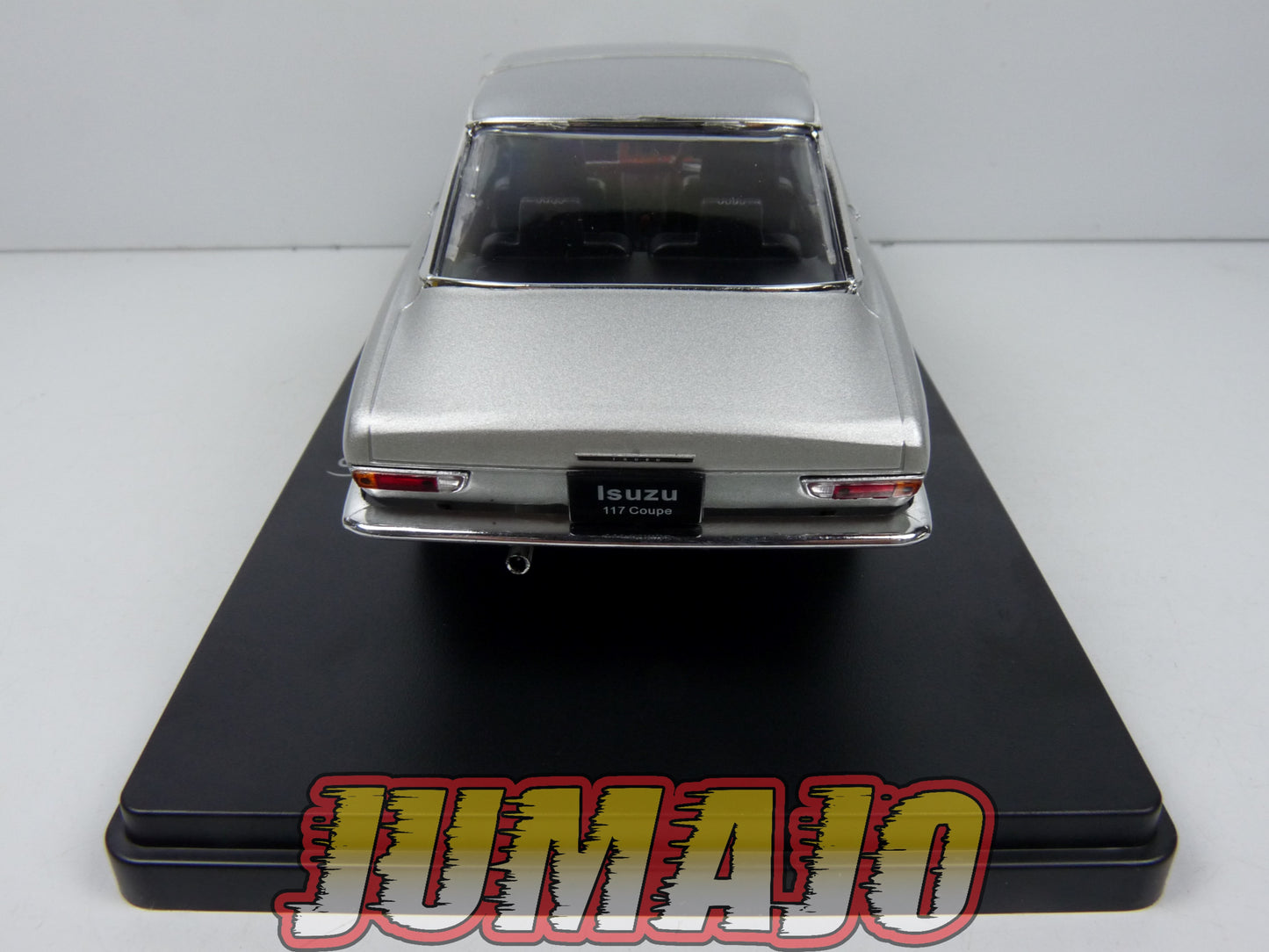 VQJ168 Voiture 1/24 Hachette Japon : ISUZU 117 Coupe 1968