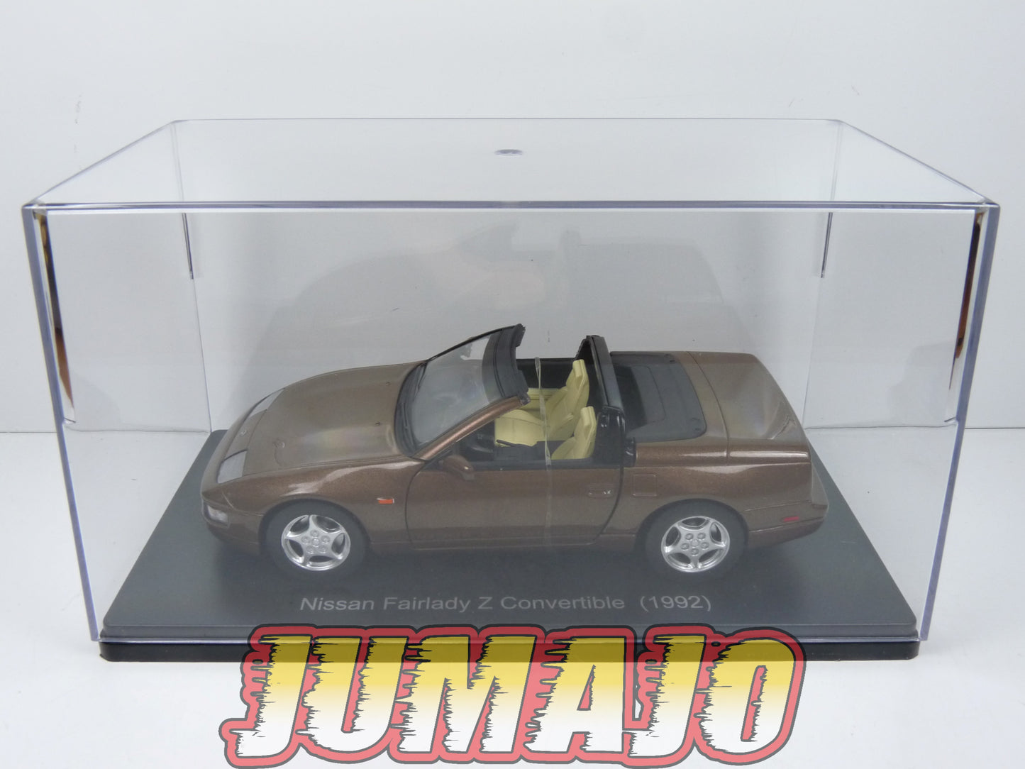 VQJ156 Voiture 1/24 Hachette Japon : NISSAN Fairlady Z Convertible 1992