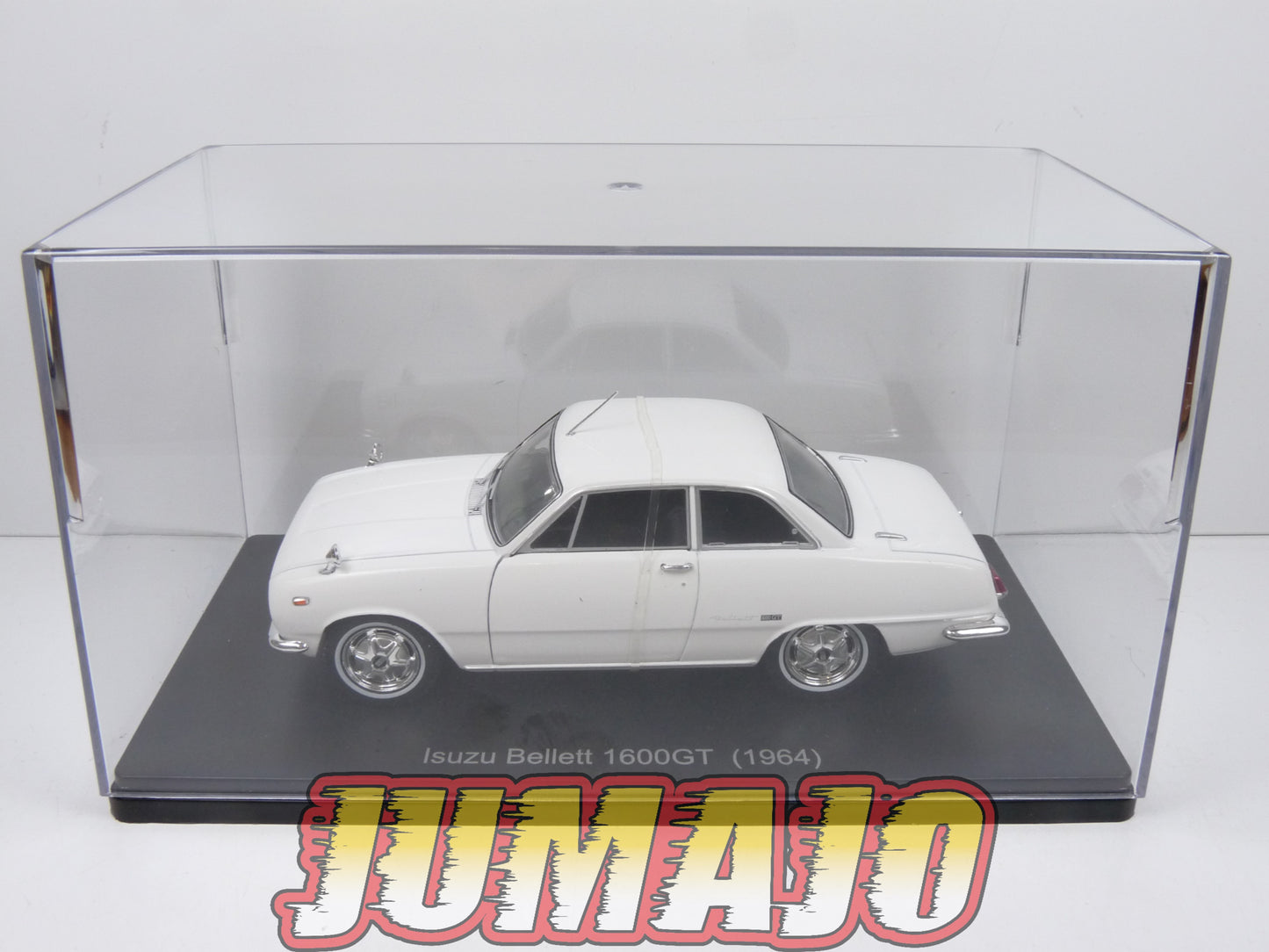 VQJ163 Voiture 1/24 Hachette Japon : ISUZU Bellett 1600GT 1964