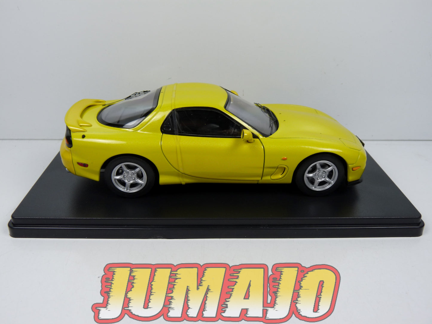 VQJ164 Voiture 1/24 Hachette Japon : MAZDA Efini RX-7 1991