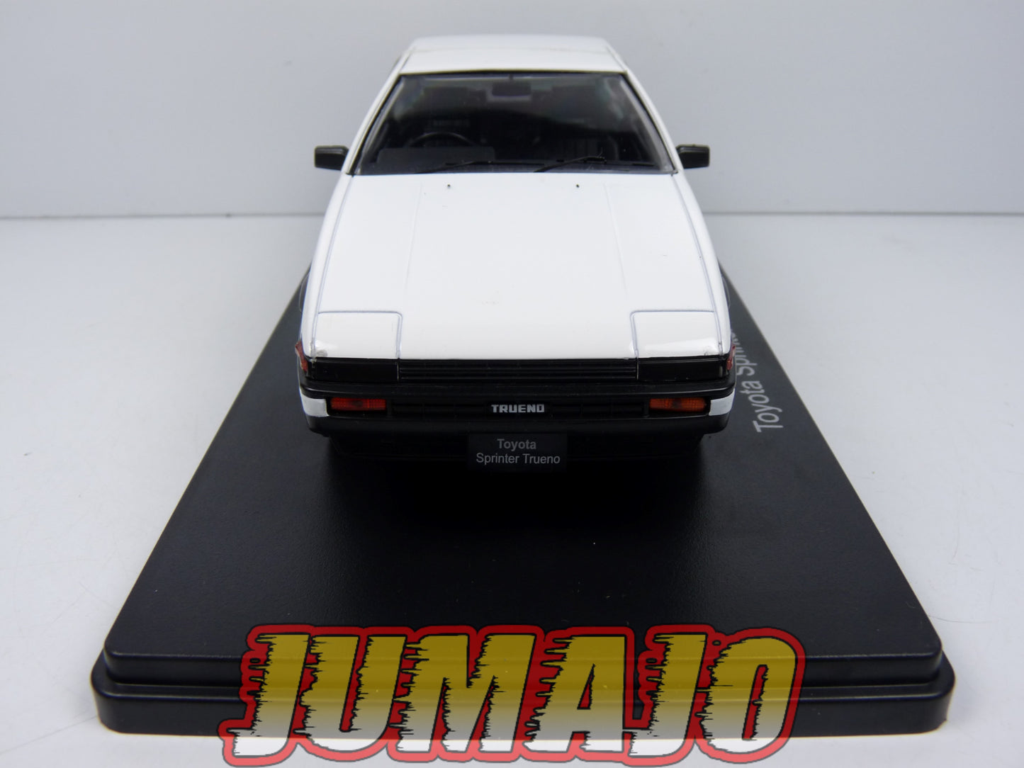 VQJ170 Voiture 1/24 Hachette Japon : TOYOTA Sprinter Trueno AE86 1983