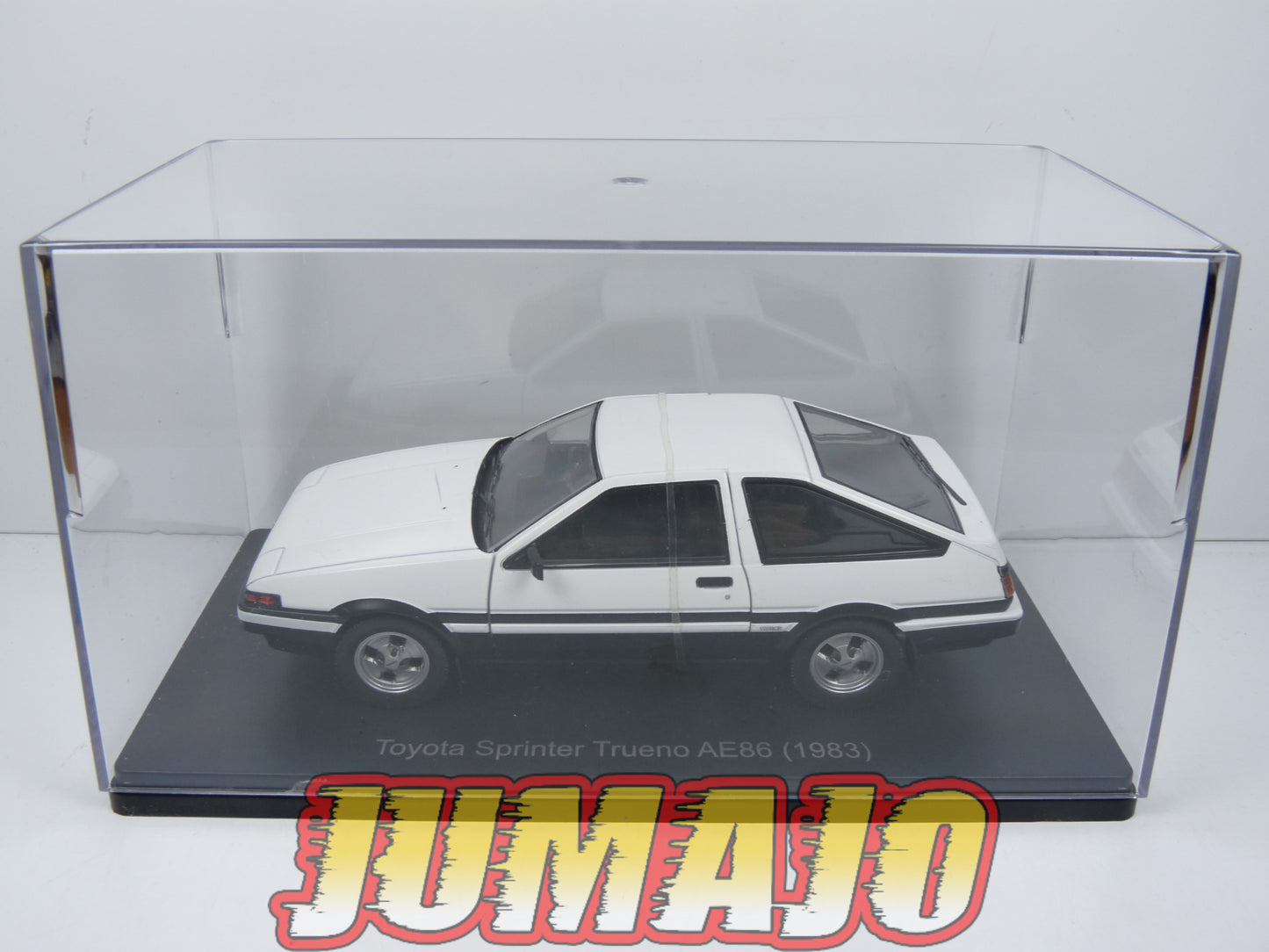 VQJ170 Voiture 1/24 Hachette Japon : TOYOTA Sprinter Trueno AE86 1983