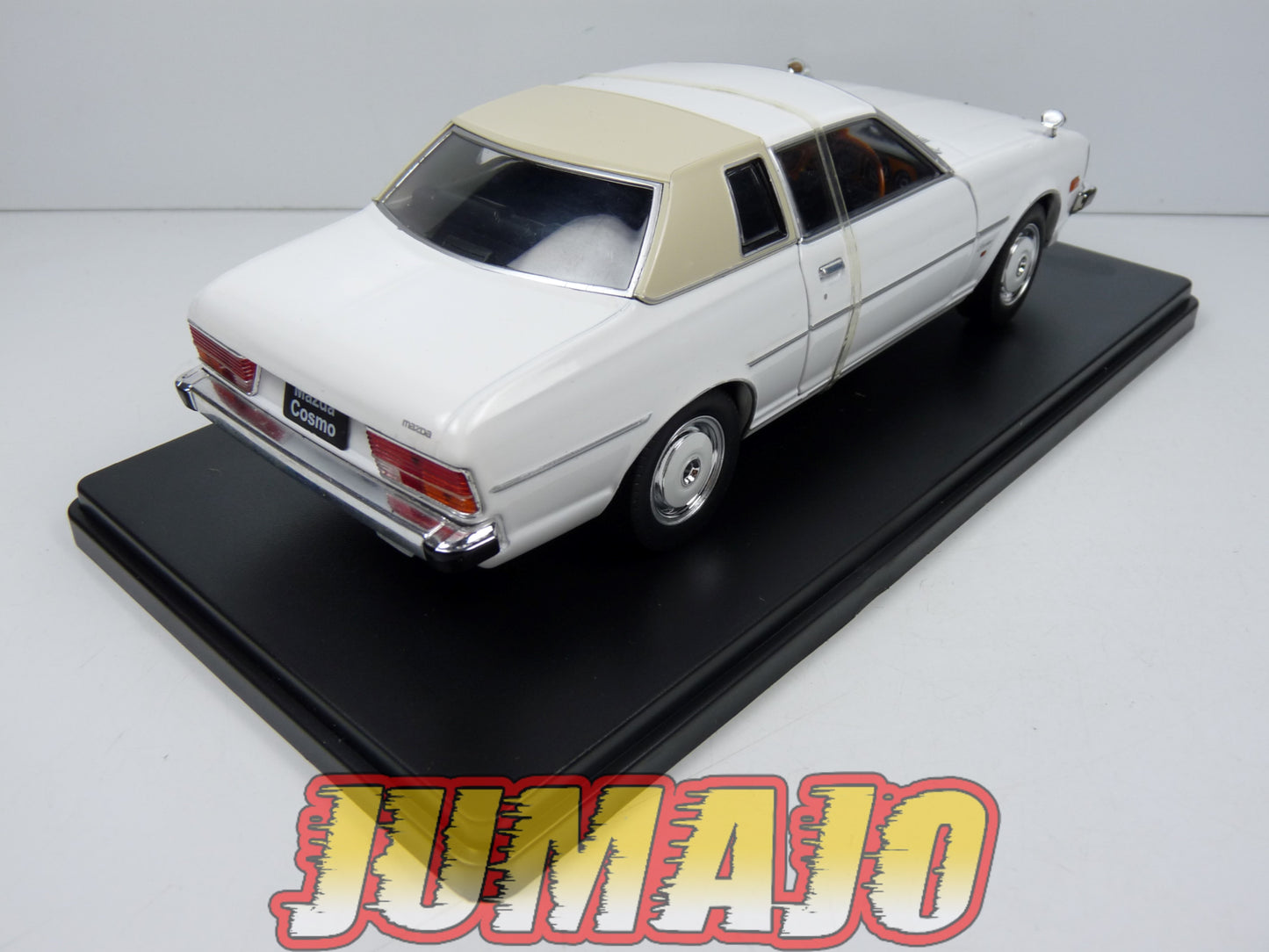 VQJ171 Voiture 1/24 Hachette Japon : MAZDA Cosmo L 1977