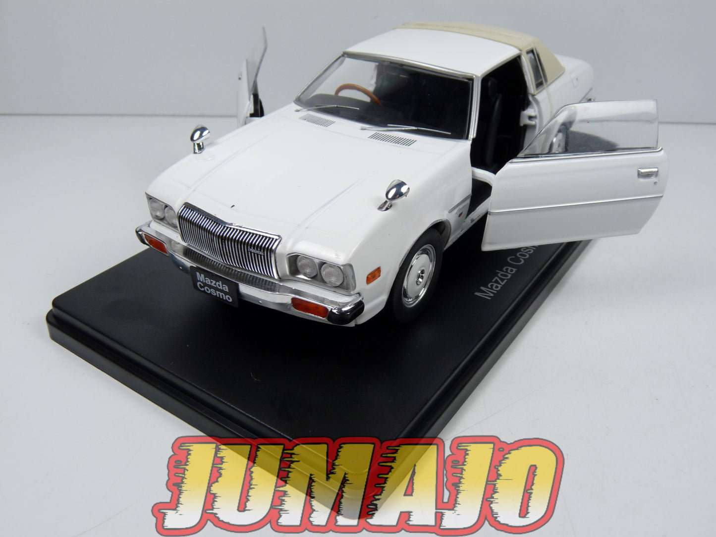 VQJ171 Voiture 1/24 Hachette Japon : MAZDA Cosmo L 1977