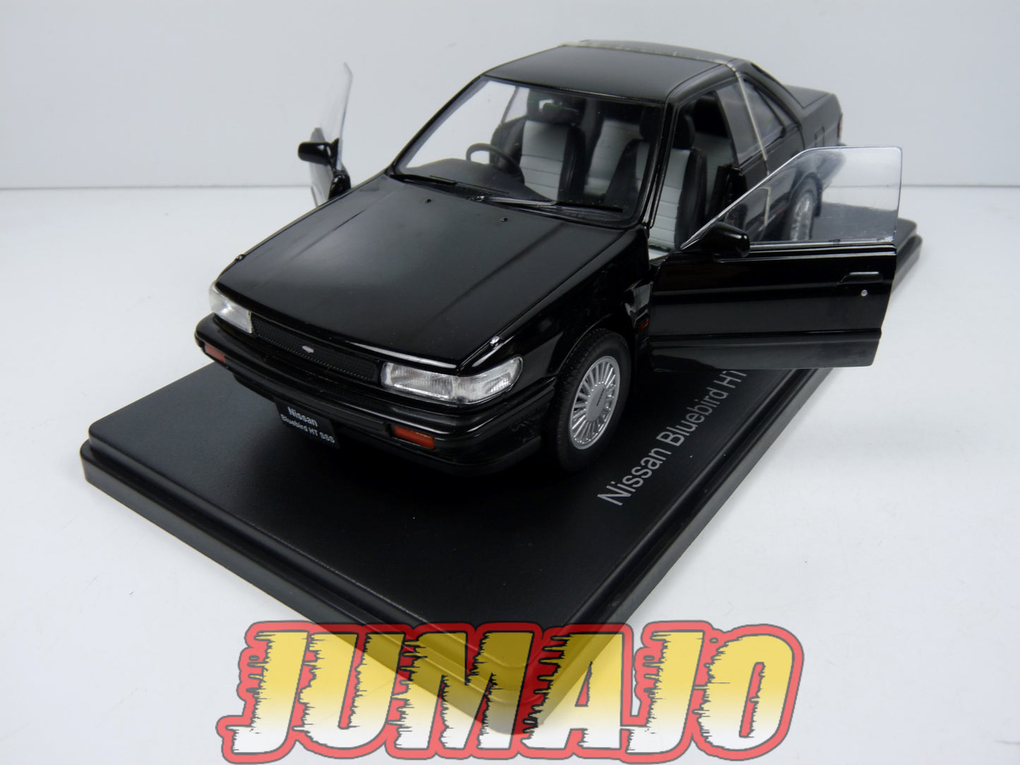 VQJ183 Voiture 1/24 Hachette Japon : NISSAN Bluebird HT SSS ATTESA LTD 1987