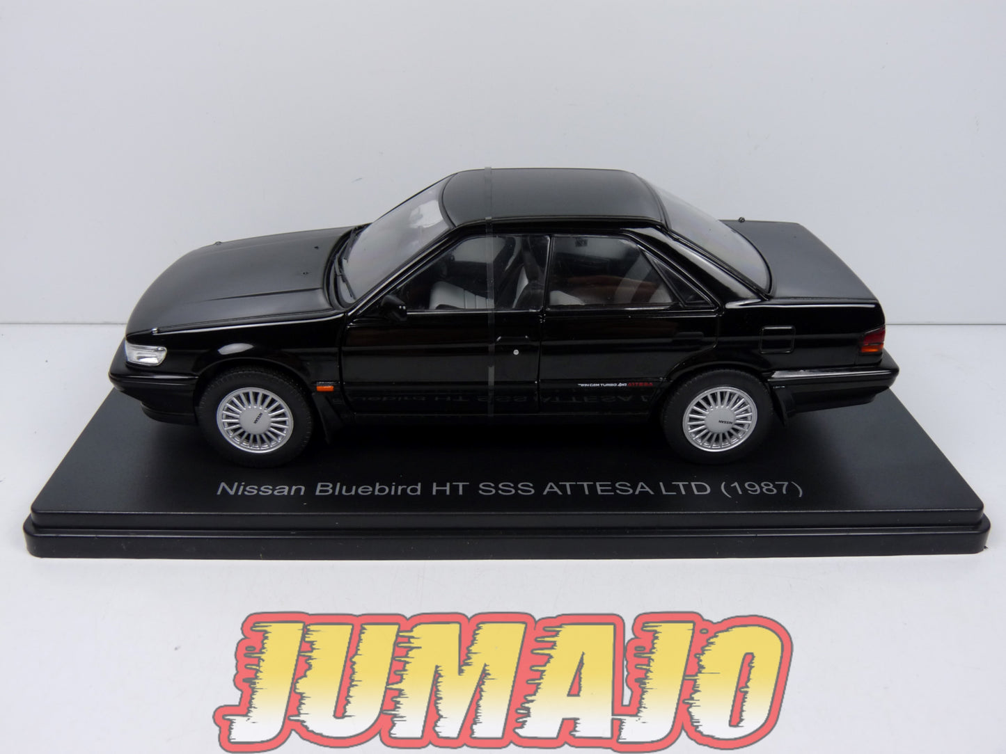 VQJ183 Voiture 1/24 Hachette Japon : NISSAN Bluebird HT SSS ATTESA LTD 1987
