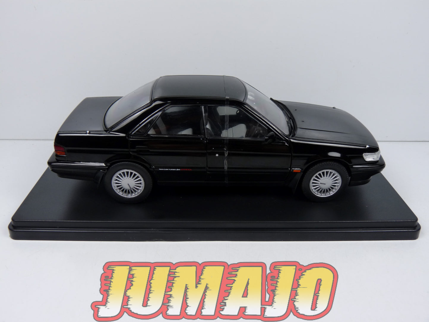 VQJ183 Voiture 1/24 Hachette Japon : NISSAN Bluebird HT SSS ATTESA LTD 1987