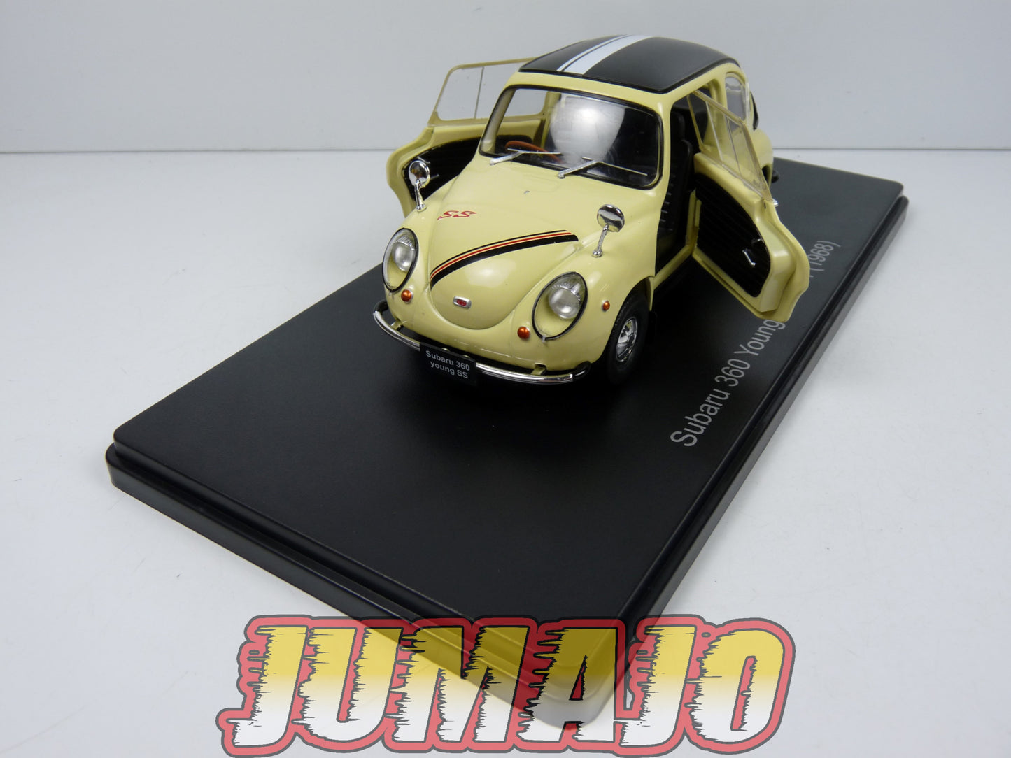VQJ185 Voiture 1/24 Hachette Japon : SUBARU 360 Young-SS K111 1968