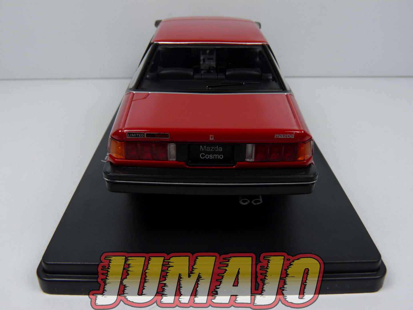VQJ186 Voiture 1/24 Hachette Japon : MAZDA cosmo 2door HT 1982