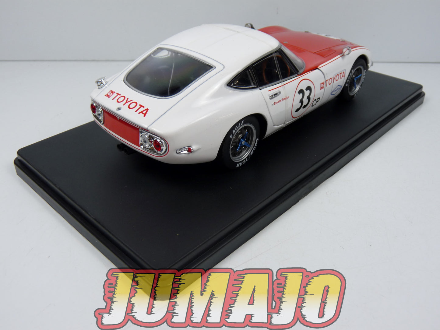 VQJ187 Voiture 1/24 Hachette Japon : TOYOTA 2000GT SCCA Shelby #33 1968