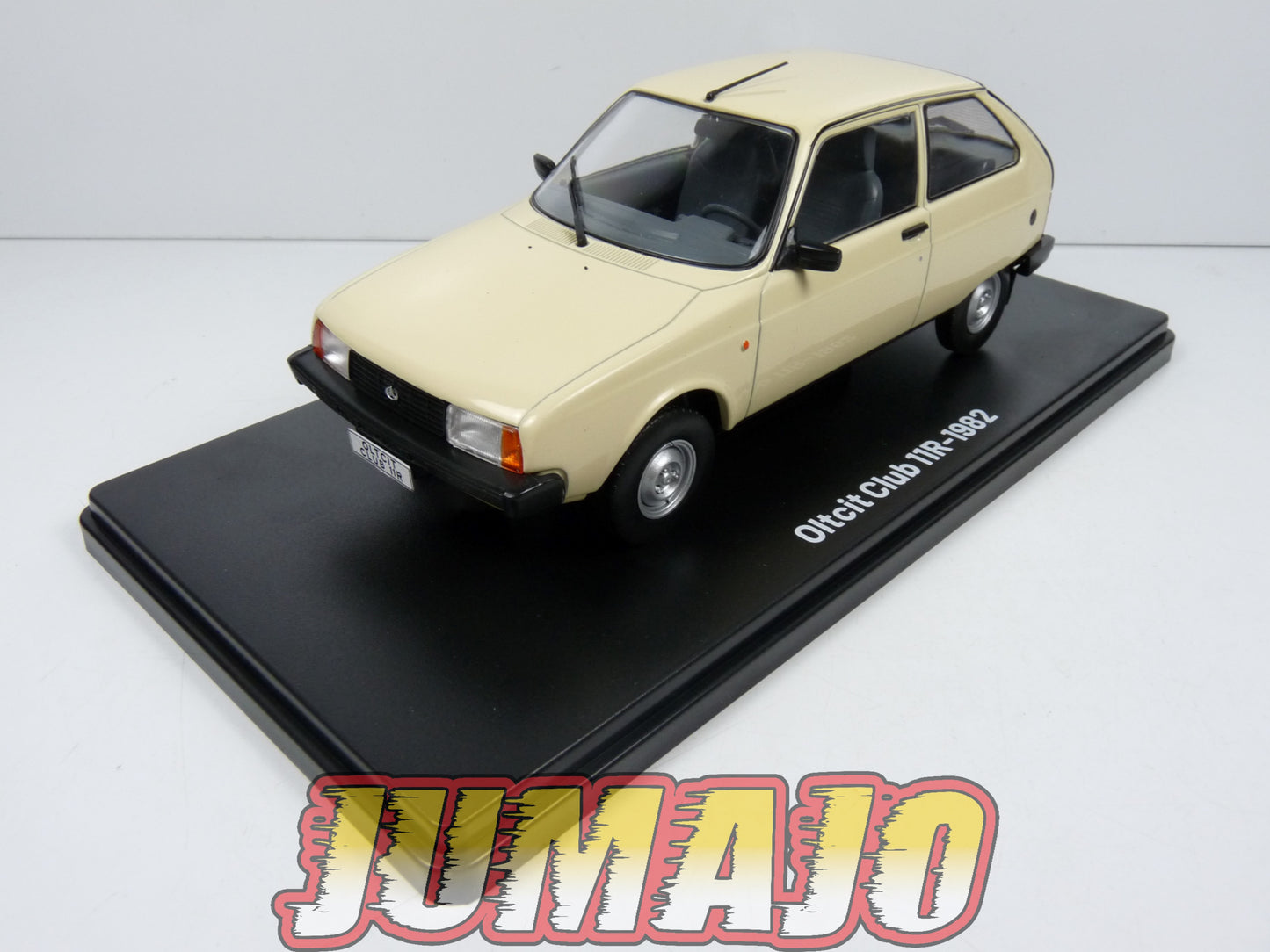 VQR13 Voiture 1/24 Hachette Roumanie : OlcitClub 11R 1982