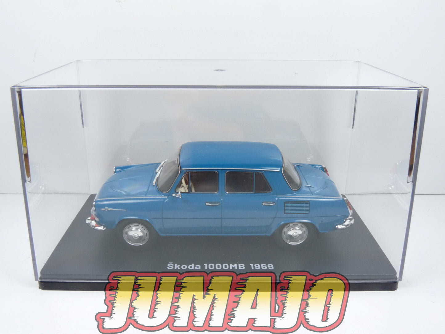 VQR16 Voiture 1/24 Hachette Roumanie : SKODA 1000MB 1969