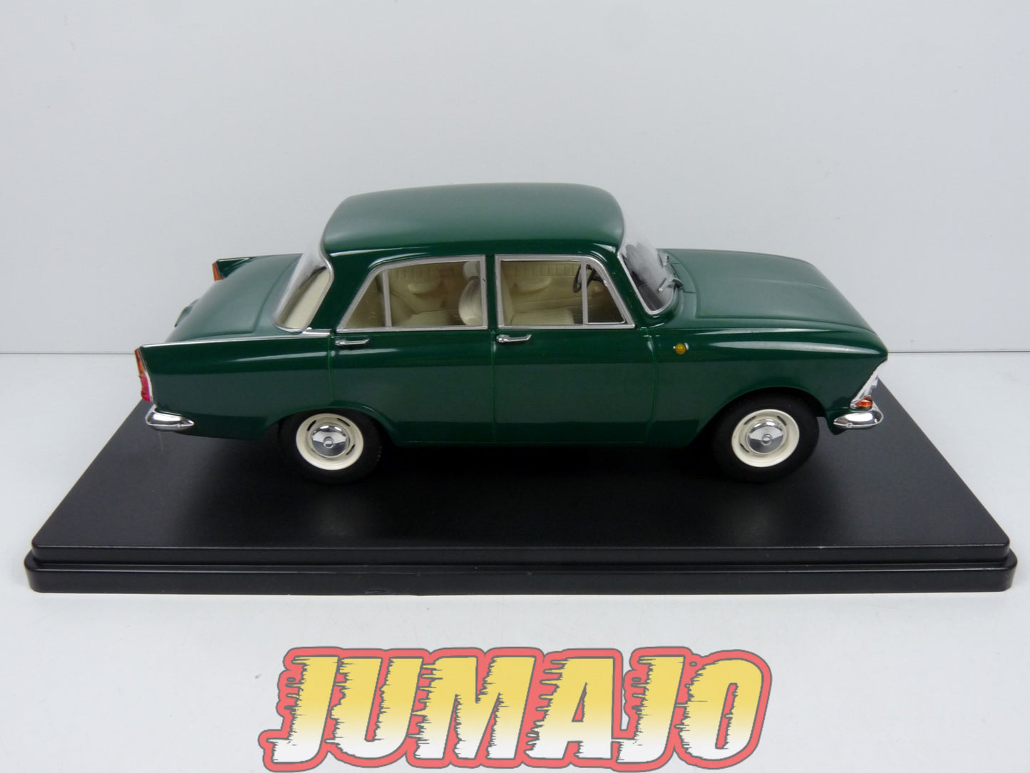 VQR20 Voiture 1/24 Hachette Roumanie : MOSKVICH 408 1965