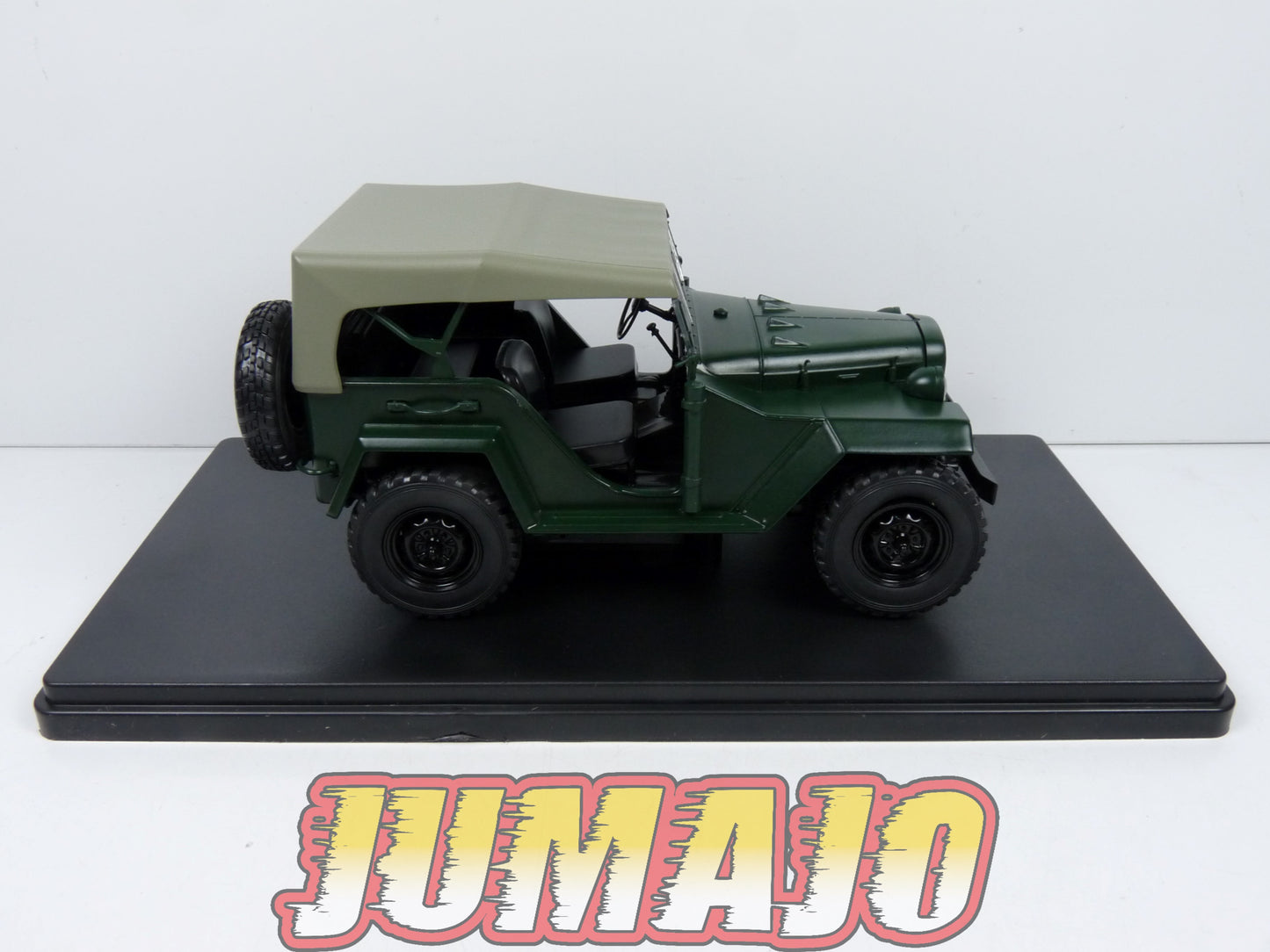 VQR28 Voiture 1/24 Hachette Roumanie : GAZ 67 B 1944