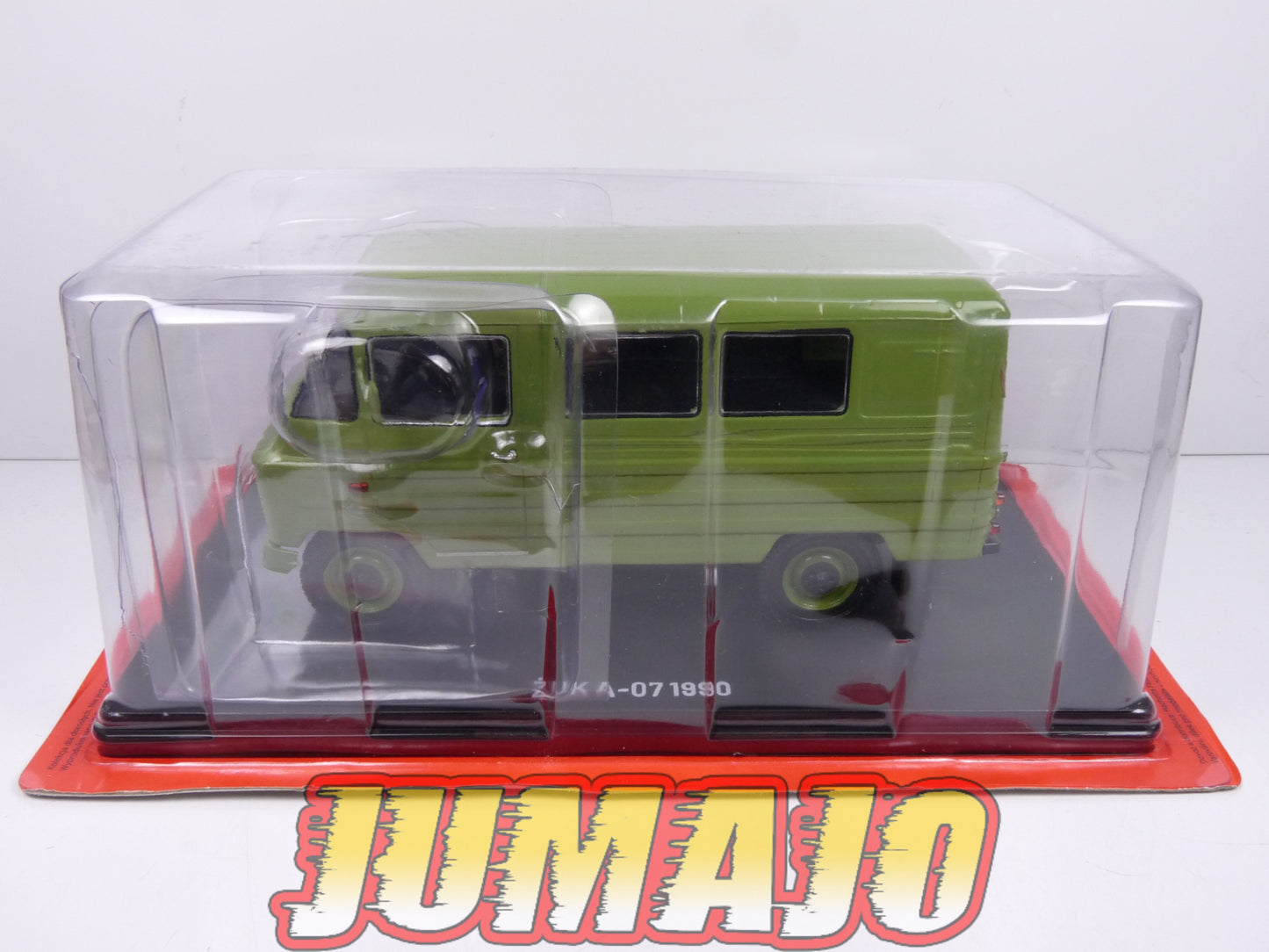 VQR31 Voiture 1/24 Hachette Roumanie : ZUK A-07 1990