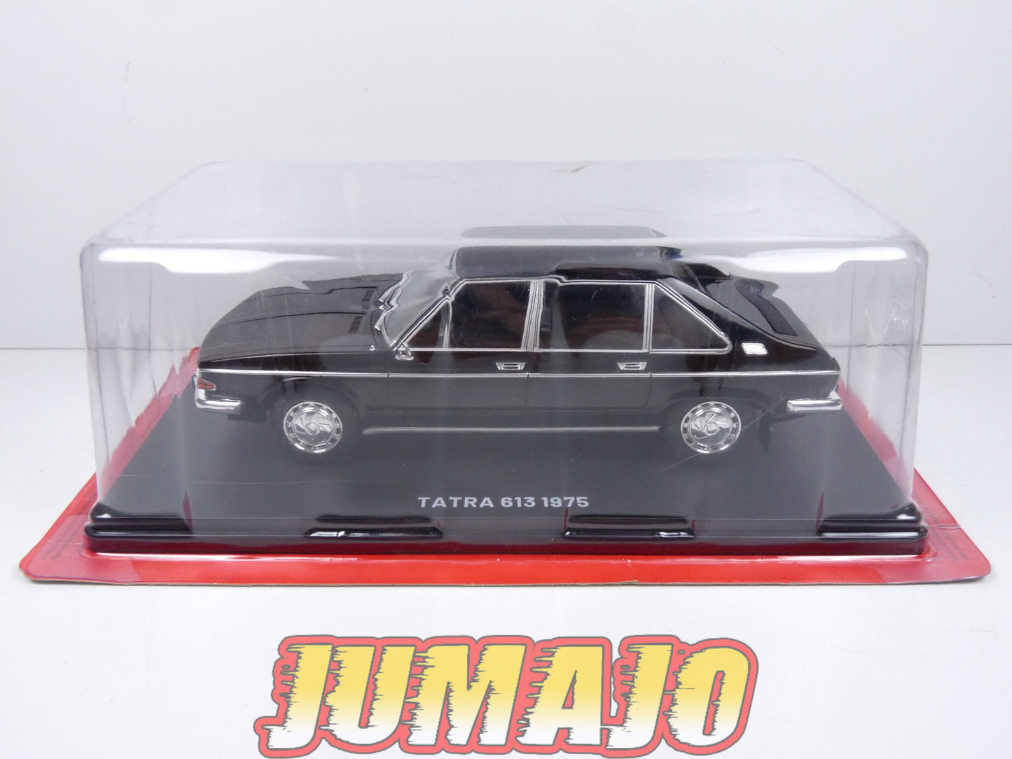 VQR36 Voiture 1/24 Hachette Roumanie : TATRA 613 1975