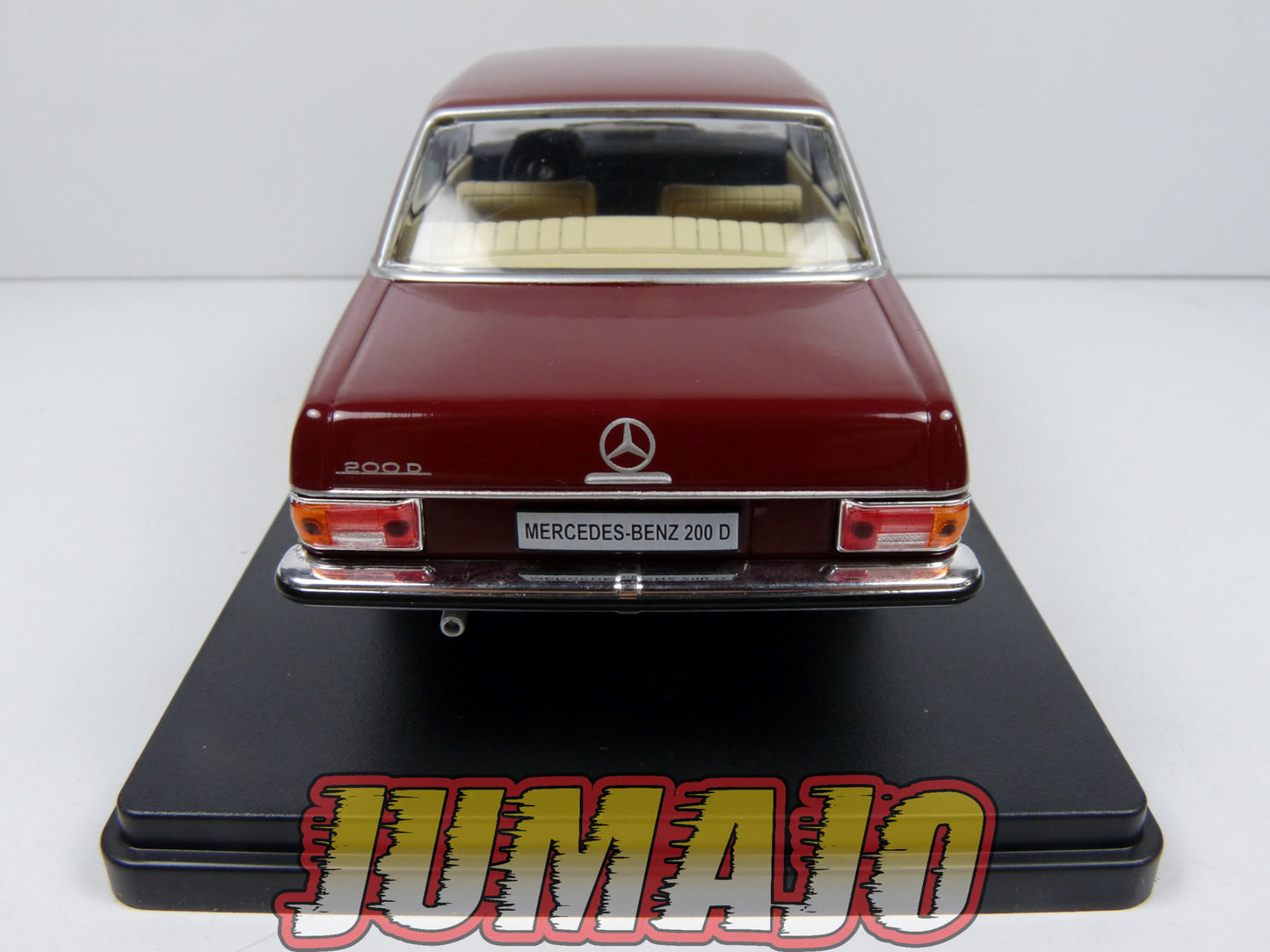 VQR53 Voiture 1/24 Hachette Roumanie : MERCEDES-Benz 200 D 1968