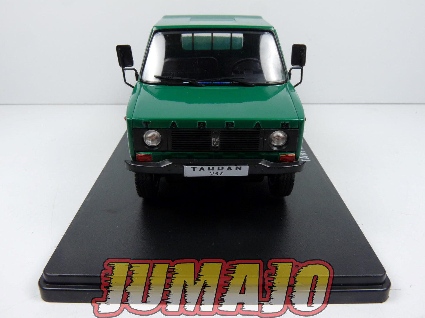 VQR59 Voiture 1/24 Hachette Roumanie : TARPAN 237 1983