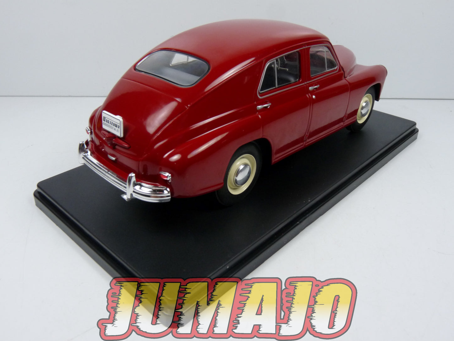 VQR8 Voiture 1/24 Hachette Roumanie : WARSZAWA M20 1951