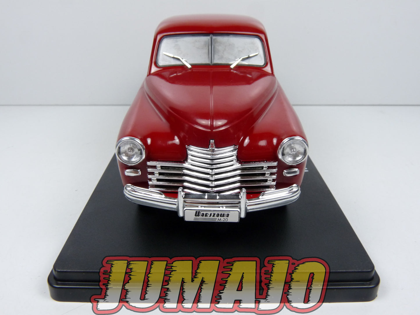 VQR8 Voiture 1/24 Hachette Roumanie : WARSZAWA M20 1951