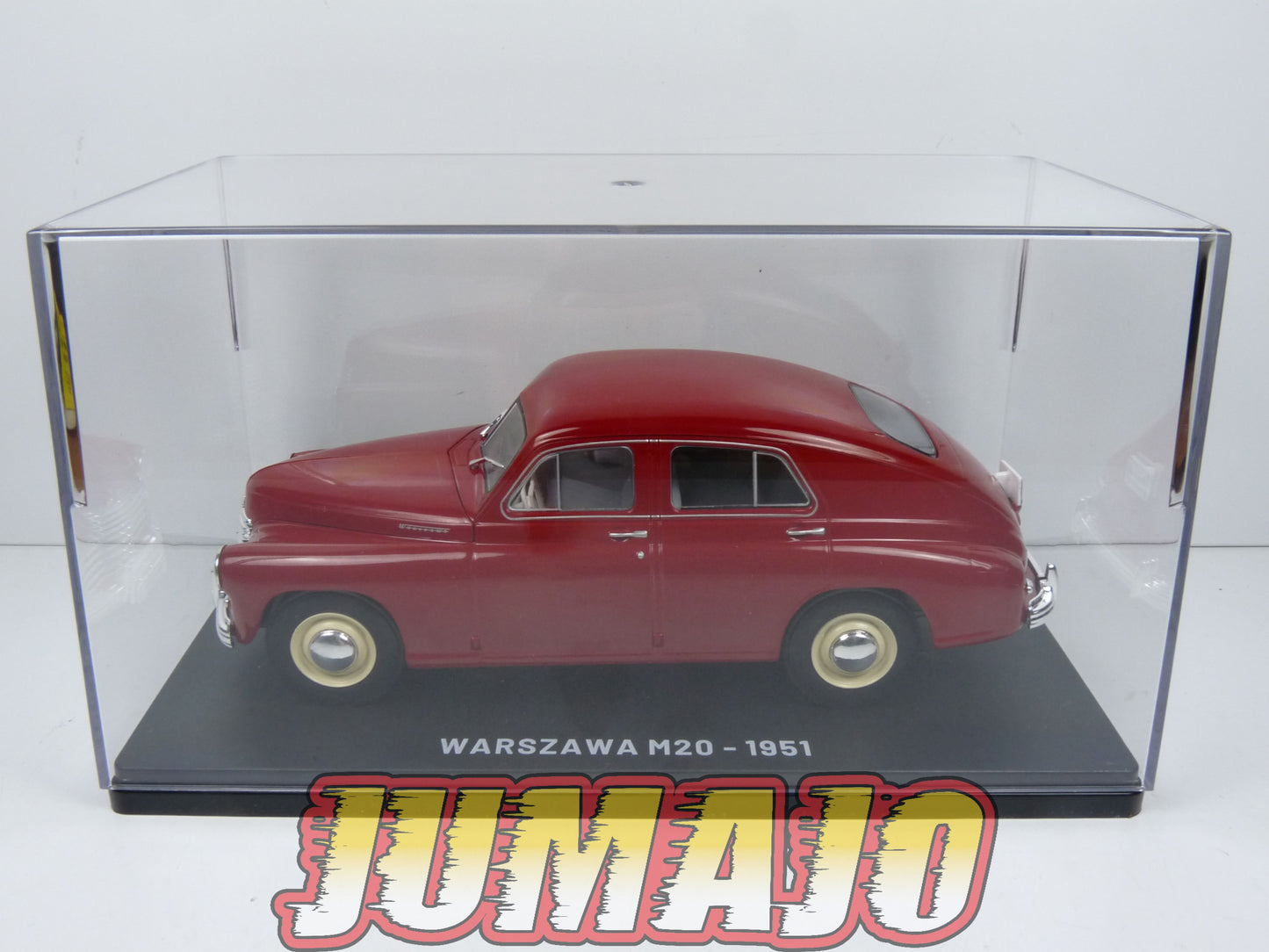 VQR8 Voiture 1/24 Hachette Roumanie : WARSZAWA M20 1951