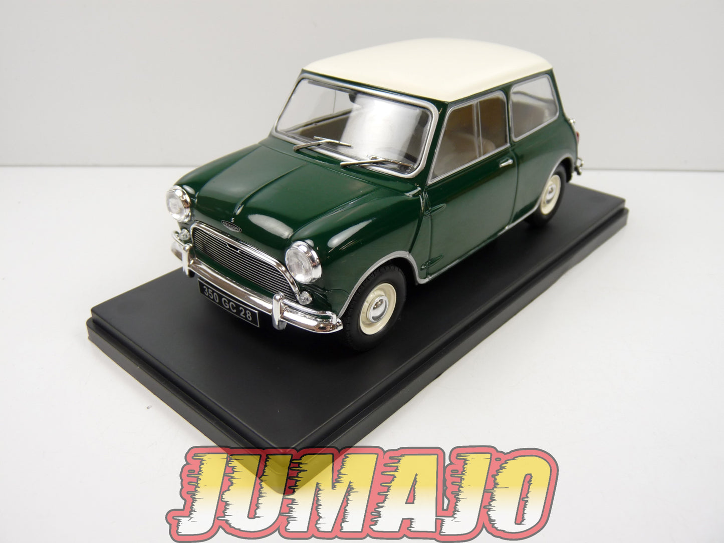 VQV31 Voiture 1/24 Hachette : AUSTIN MINI COOPER S 1965