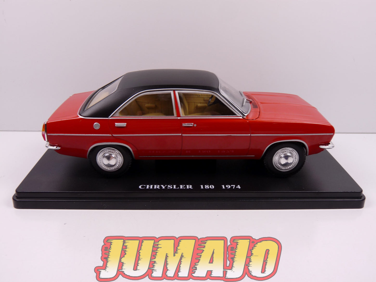 VQV52 Voiture 1/24 Hachette : Chrysler 180 1974