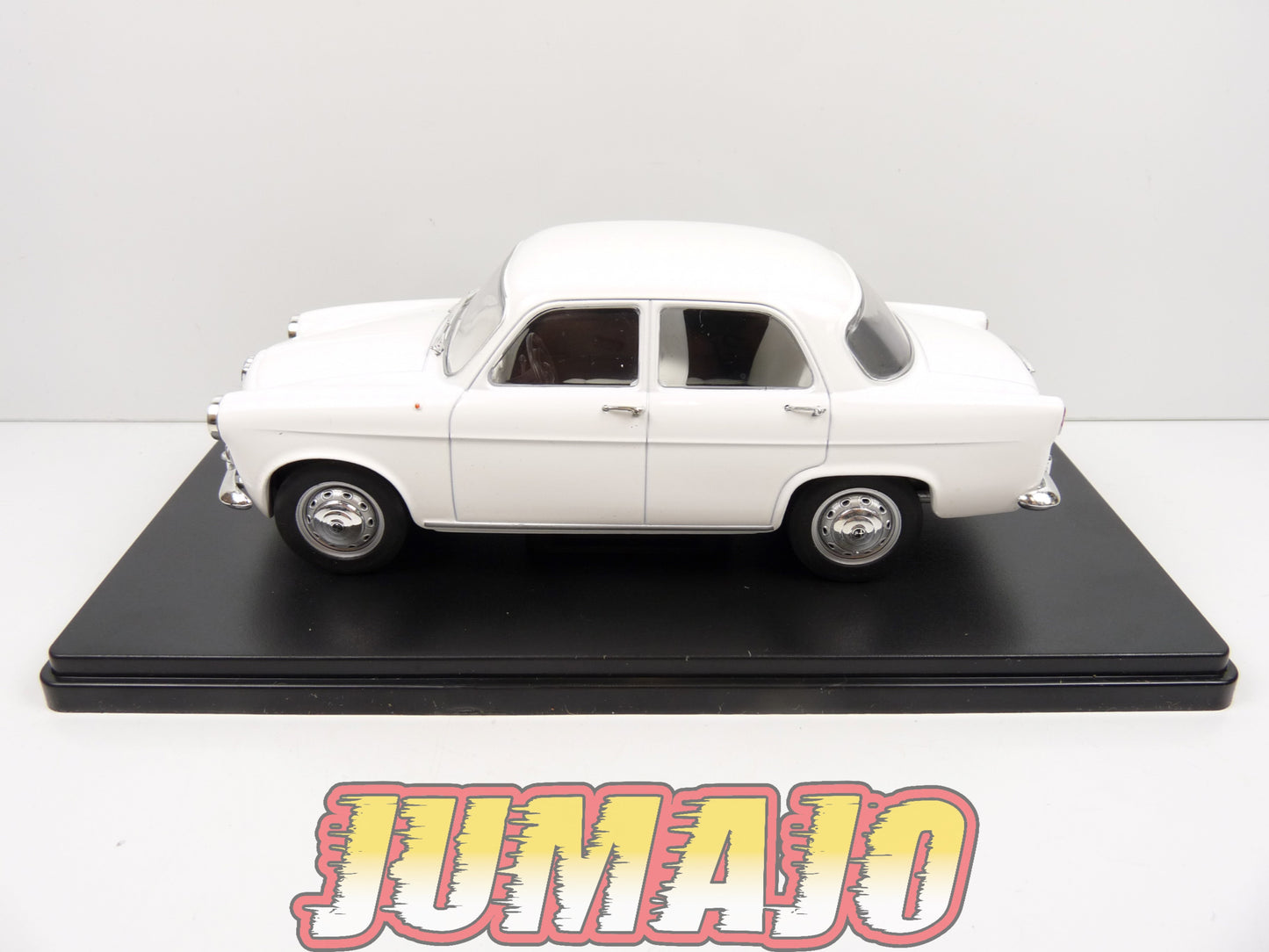VQV76 Voiture 1/24 Hachette : ALFA ROMEO Giulietta TI 1958