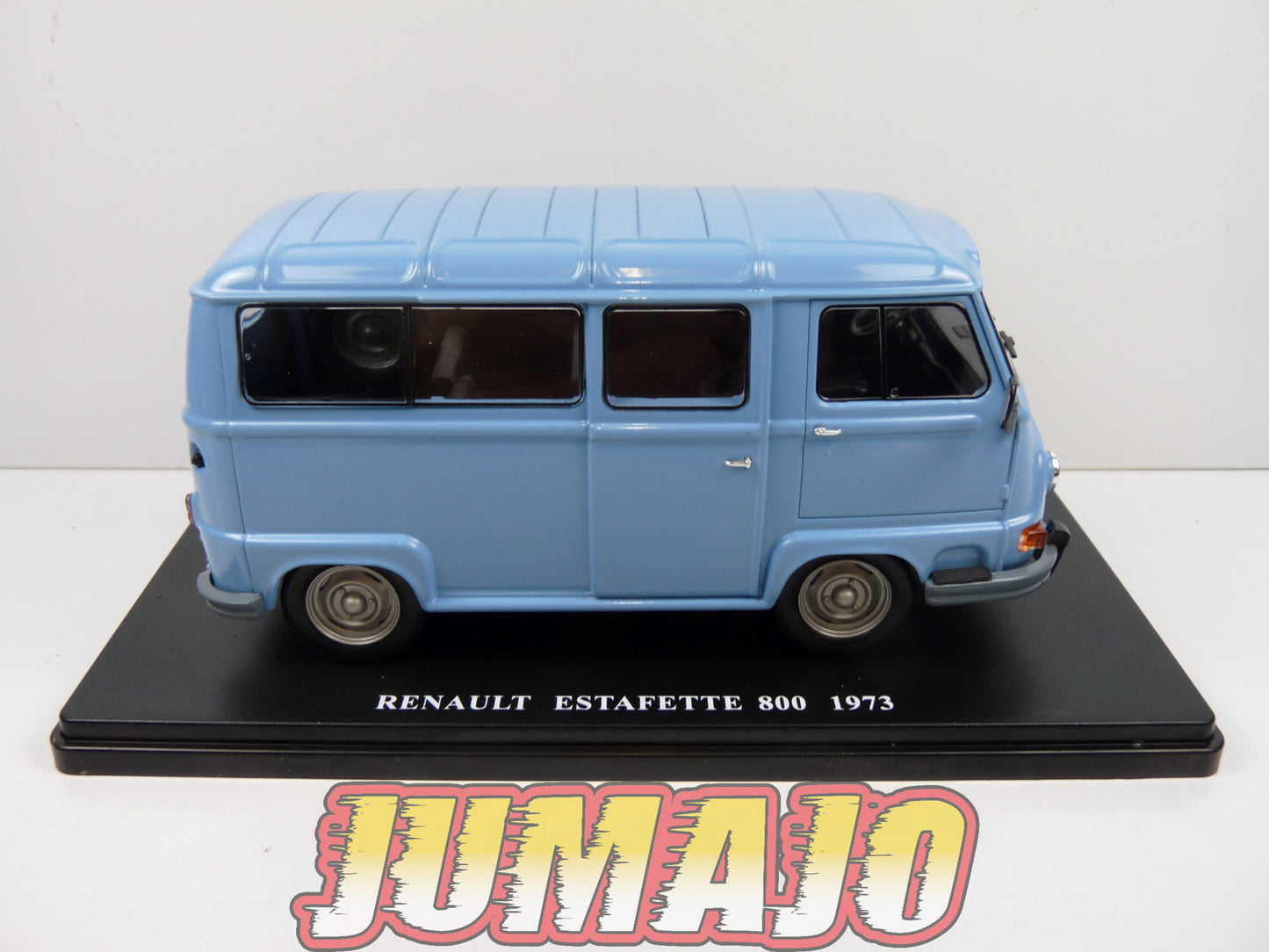 VQV81 Voiture 1/24 Hachette : RENAULT Estafette 800 1973