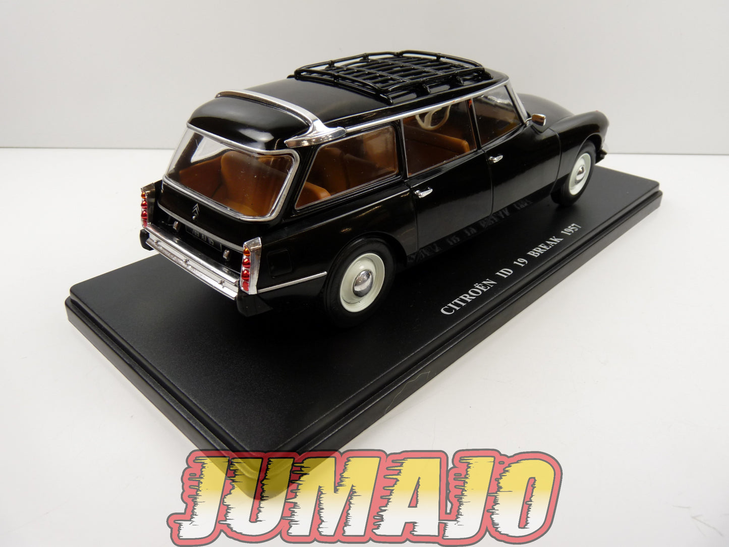 VQV84 Voiture 1/24 Hachette : CITROËN ID 19 Break 1957