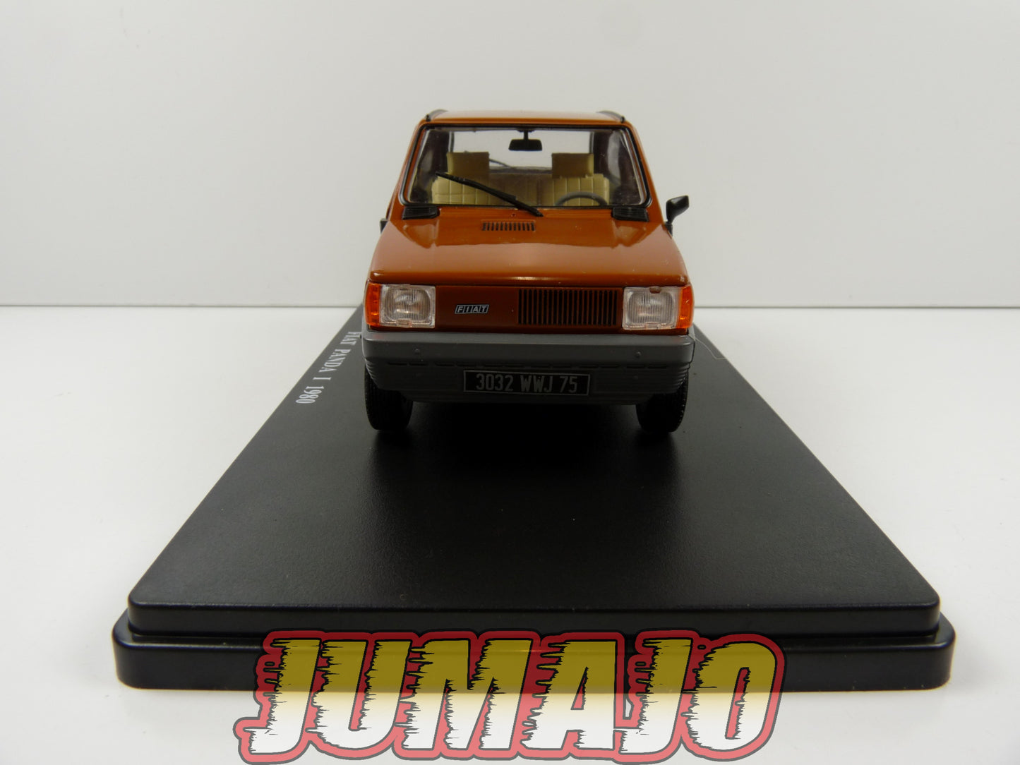 VQV89 Voiture 1/24 Hachette : FIAT PANDA I 1980