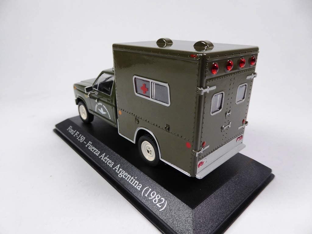 LOT 2 1/43 SALVAT Vehiculos Inolv. Servicios: Ford F-100 et F-150