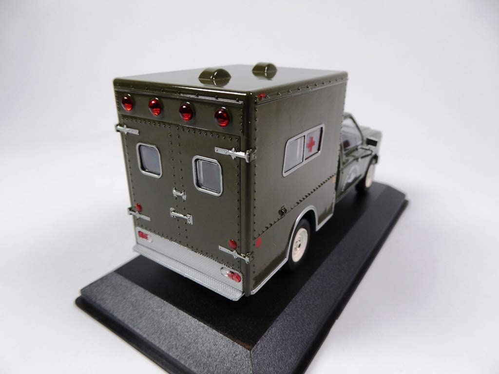 LOT 2 1/43 SALVAT Vehiculos Inolv. Servicios: Ford F-100 et F-150