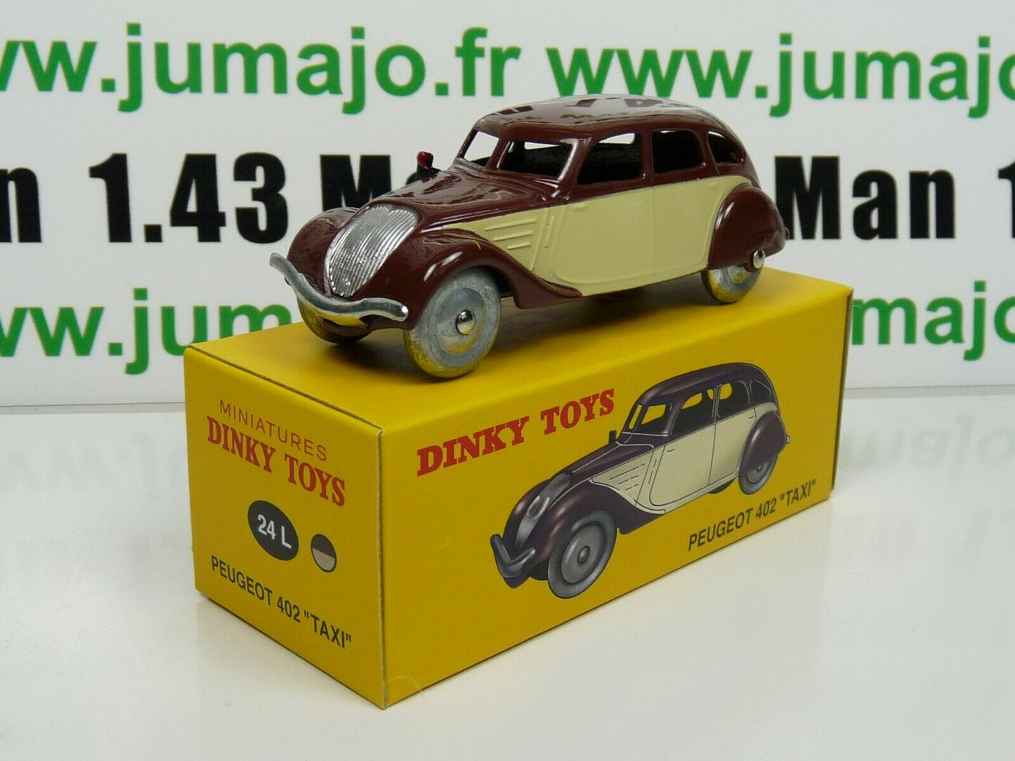 DT263 voiture 1/43 réédition DINKY TOYS DeAgostini : PEUGEOT 402 Taxi 24 L
