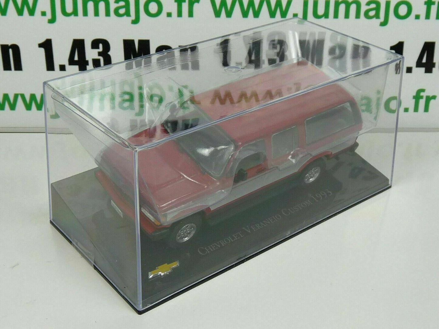 CVT36 voiture 1/43 IXO Salvat BRESIL CHEVROLET : Veraneio Custom 1993