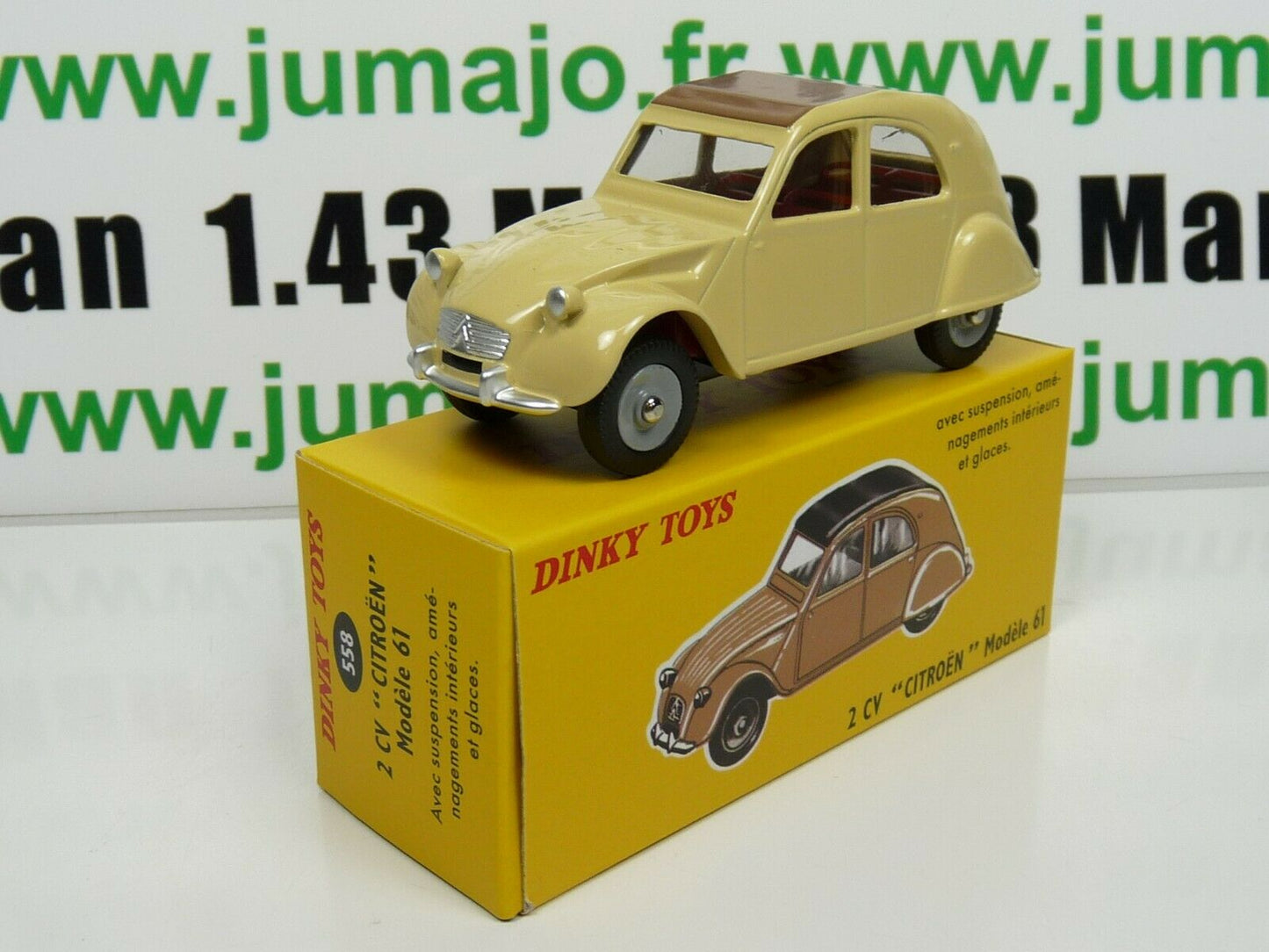 DT268 voiture 1/43 réédition DINKY TOYS DeAgostini : CITROEN 2 CV Modèle 61 558