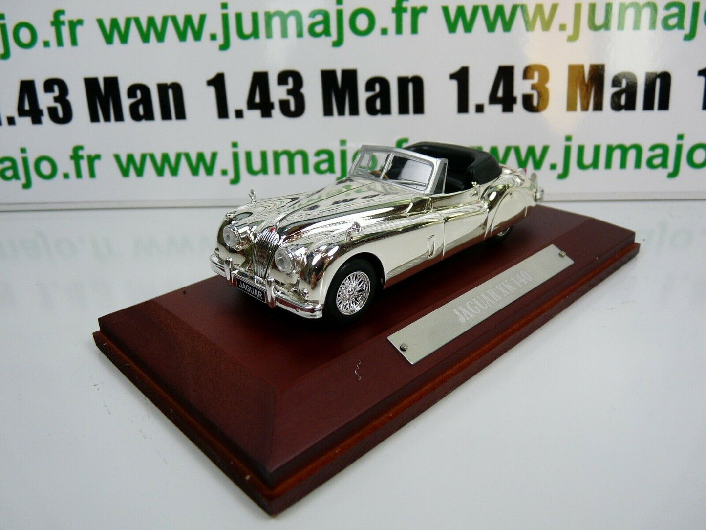 SIL28 VOITURE 1/43 IXO CHROME : Jaguar XK 140