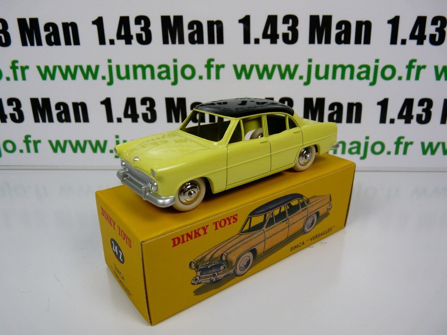 DT3 Voiture 1/43 réédition DINKY TOYS Atlas : SIMCA Versailles 24Z