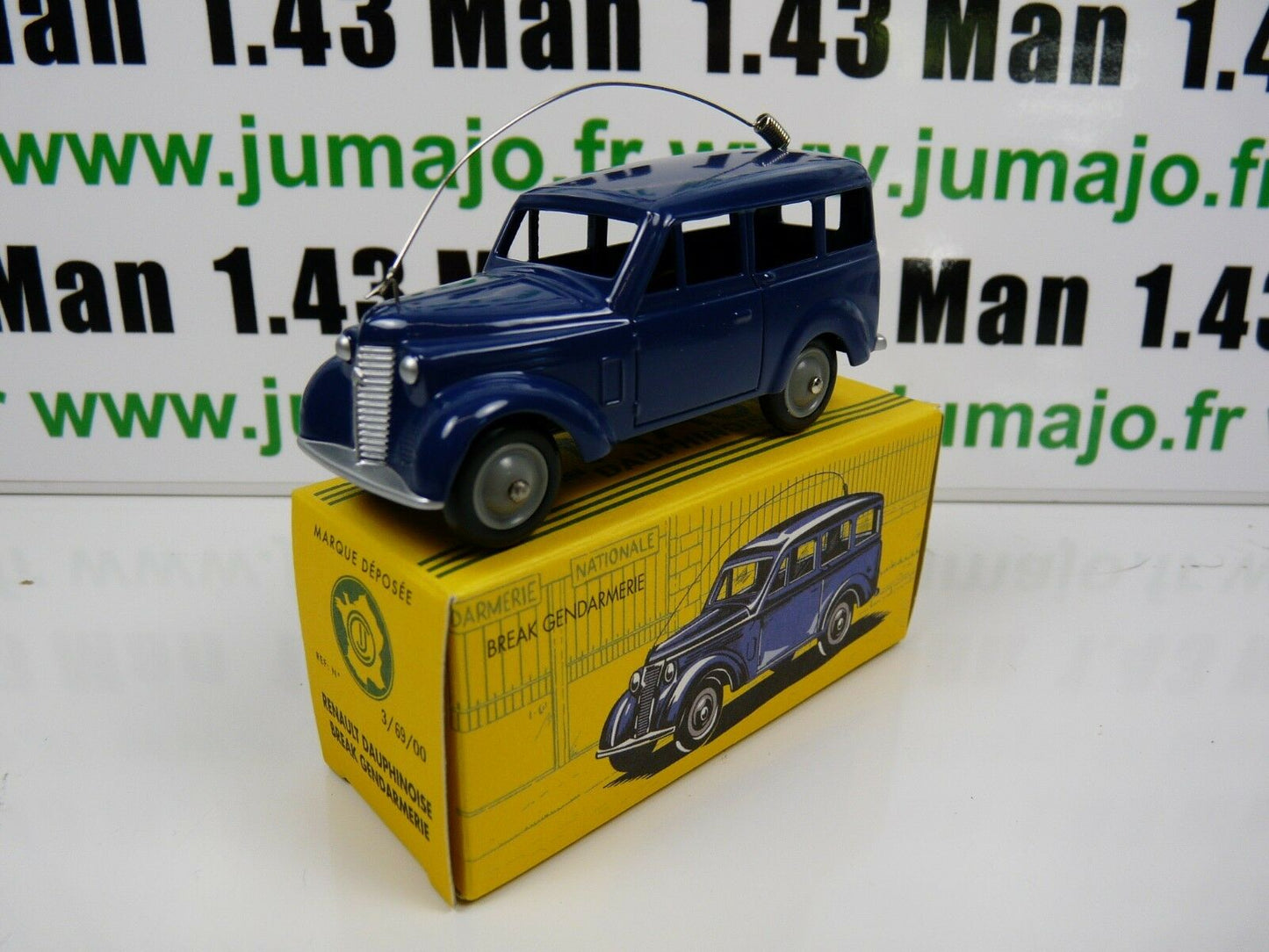 DT60 1/43 réédition CIJ norev RENAULT Dauphinoise Gendarmerie