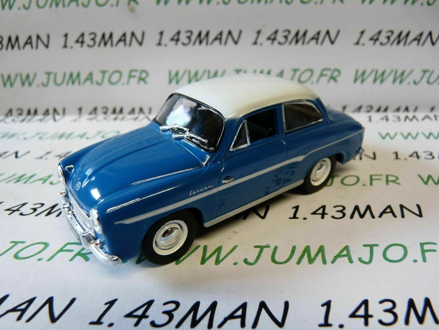 PL53 VOITURE 1/43 IXO IST déagostini POLOGNE : SYRENA 102 S bleu (FSO)