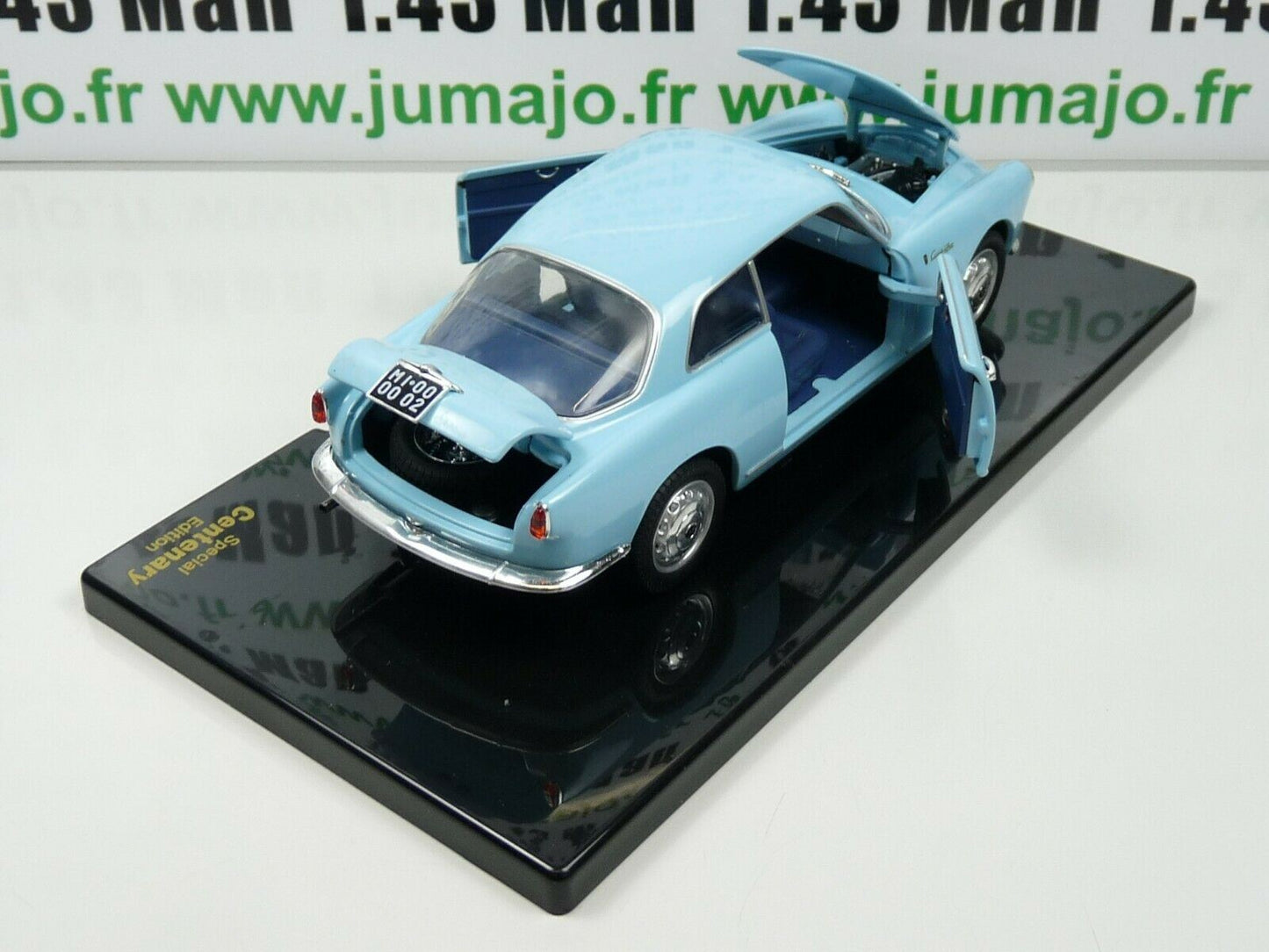 VQ61 Voiture 1/24 LEO MODELS HACHETTE : Alfa Romeo Giulietta Sprint (1954)
