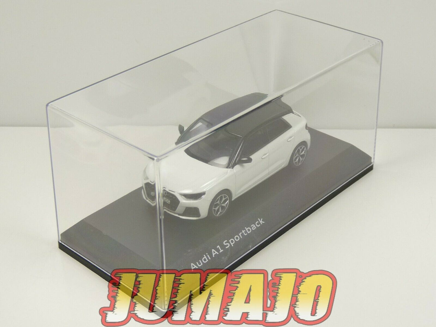 AUD25 voiture 1/43 SPARK : Audi A1 Sportback Glacier White