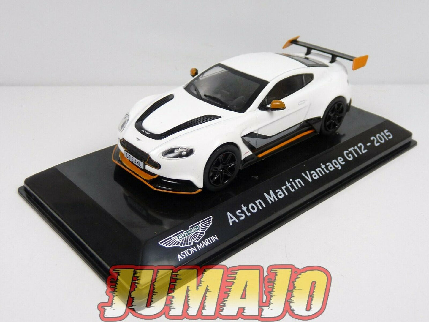 SC38 voiture 1/43 SALVAT Supercars : ASTON MARTIN Vantage GT12 2015