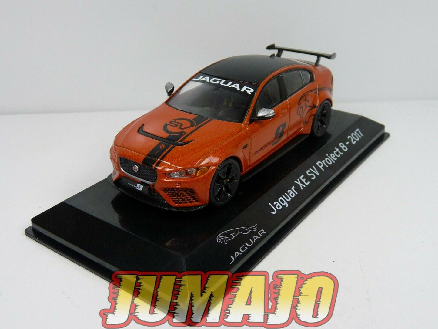 SC42 voiture 1/43 SALVAT Supercars : JAGUAR XE SV Project 8 2017