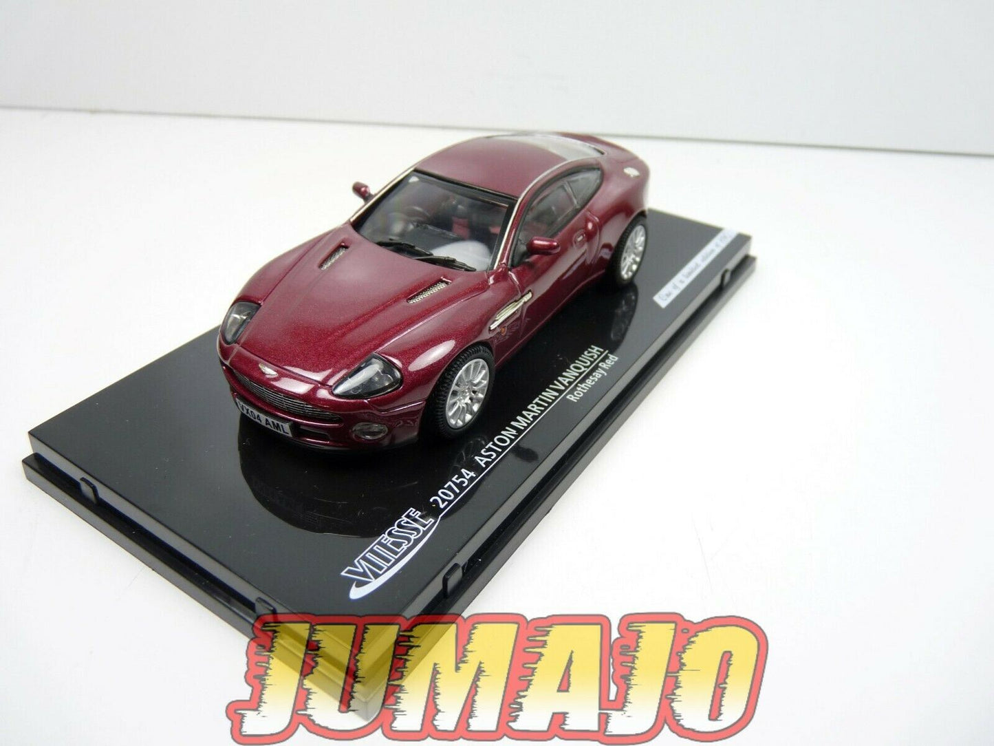 LUX23Z voiture 1/43 VITESSE : ASTON MATIN Vanquish Rothesay red