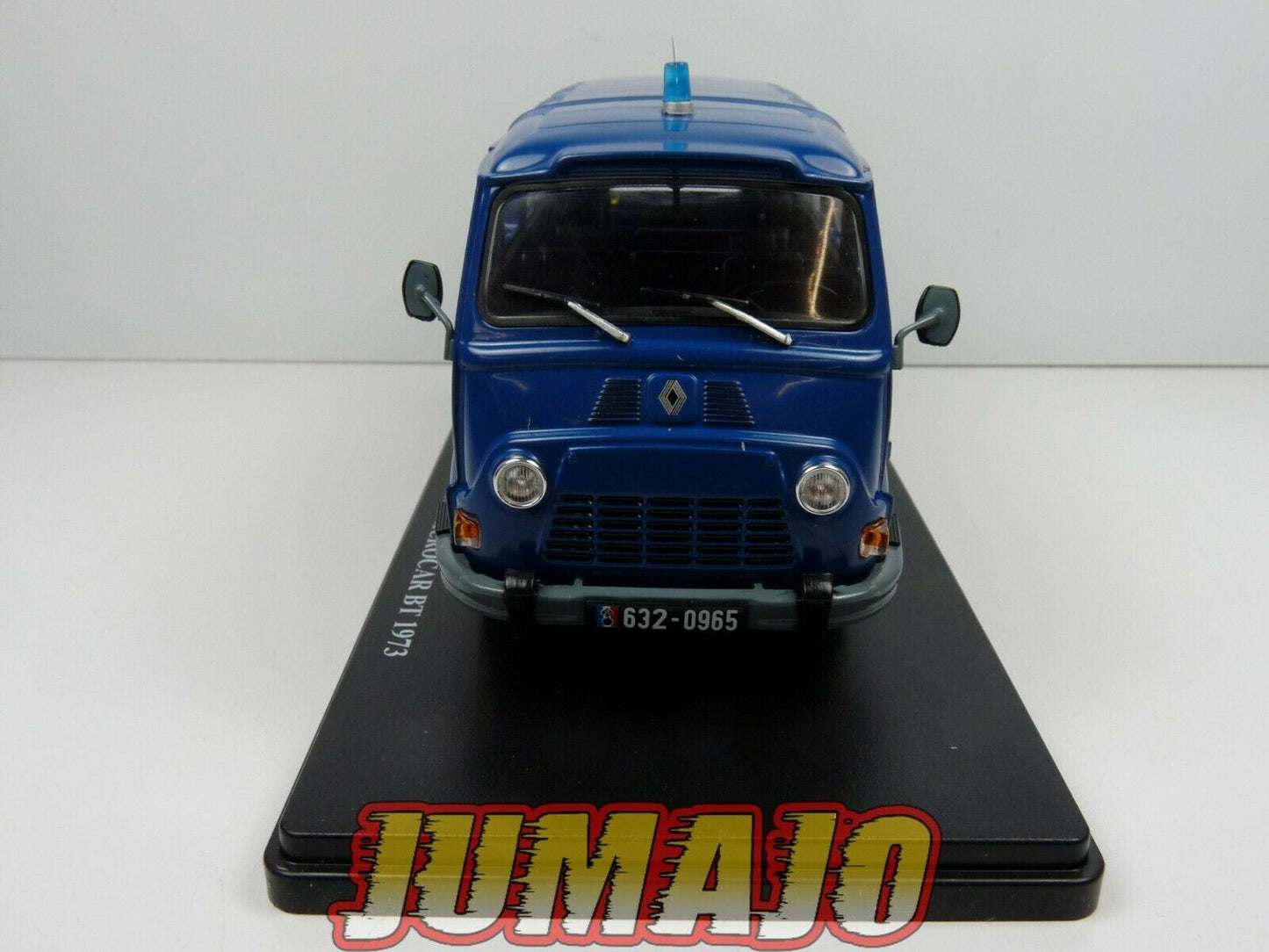 TES6 Voiture 1/24 Hachette Test GENDARMERIE RENAULT ESTAFETTE 800 Microcar BT 73